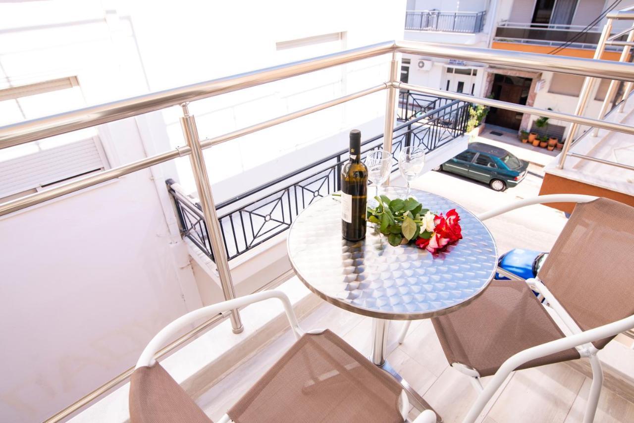 Star Bay Luxury Aparthotel Limenaria  Bilik gambar